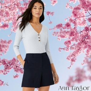 🆕️Ann Taylor Shorts
